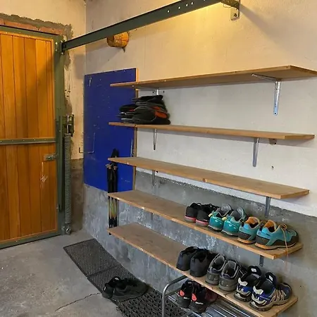 Casa Pistur Apartman Disentis